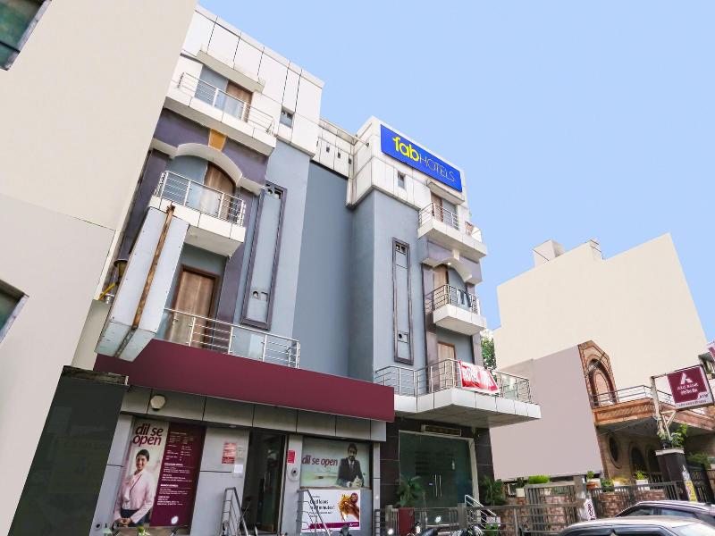 Hotel Royal Touch image
