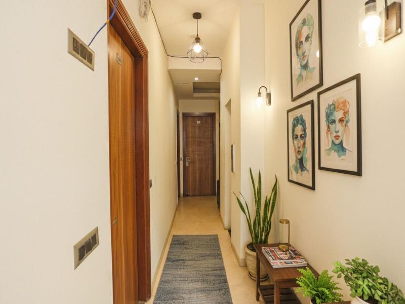 Hotel Royal Touch image