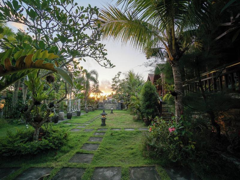 Innora Jungle Resort And Spa image