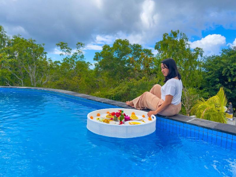 Innora Jungle Resort And Spa image