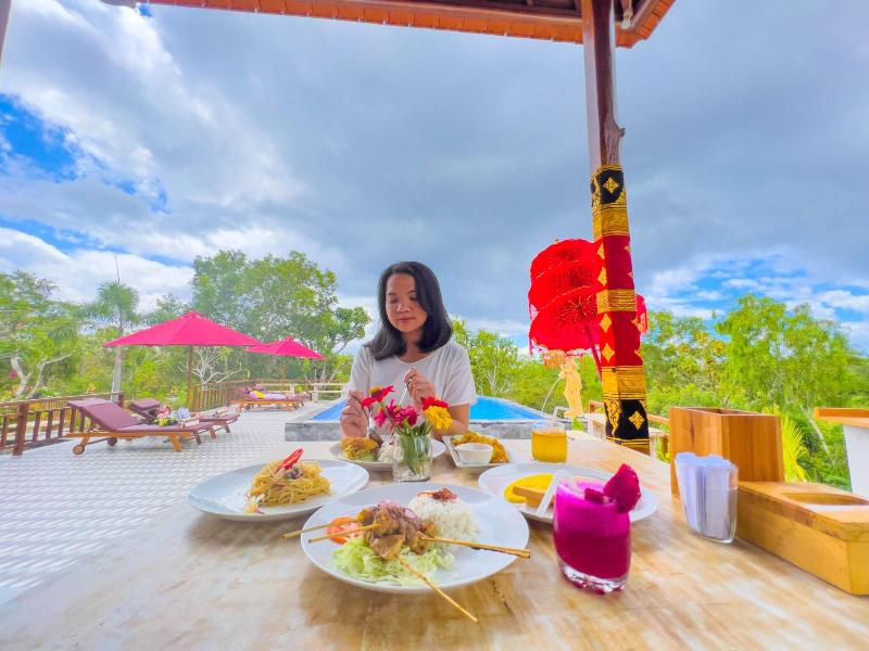 Innora Jungle Resort And Spa image