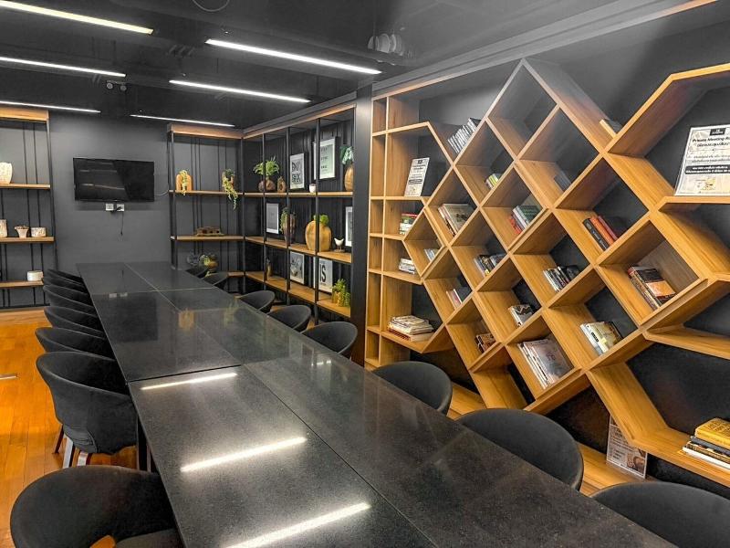 12 The Residence Hotel Apartment image