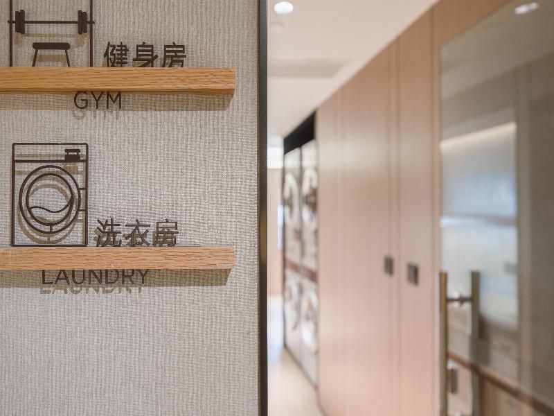 Ji Hotel Shanghai Lujiazui Minsheng Road image