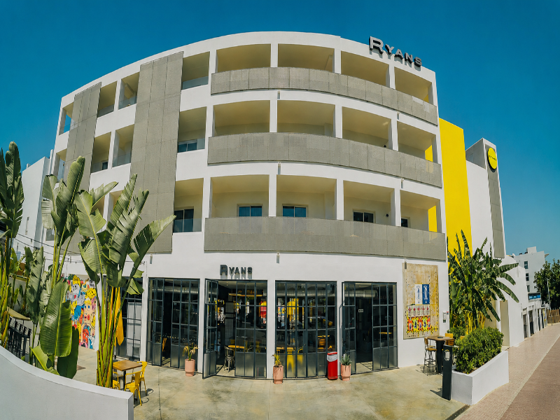 Ryans Lolas Ibiza Only Adults — general view