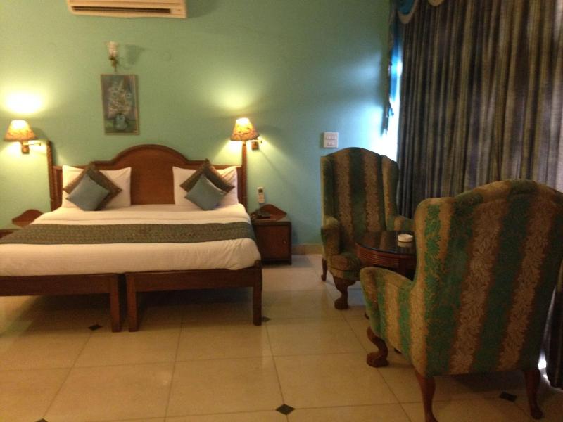 Hotel Lloyd Residency image