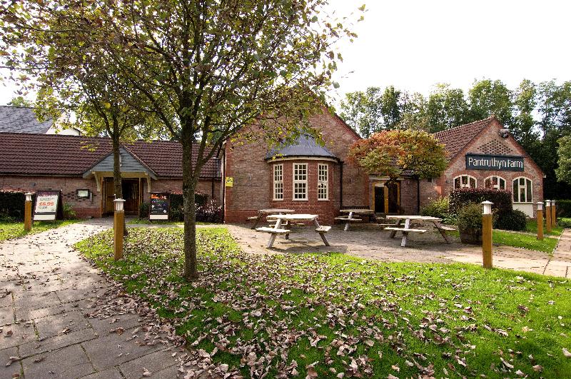 Premier Inn Bridgend - M4 J35