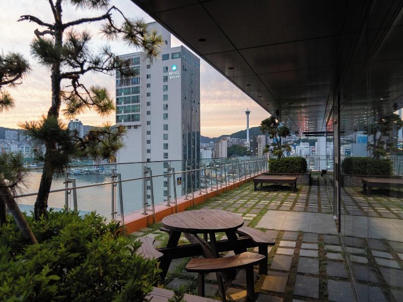 Northharbor Hotel image