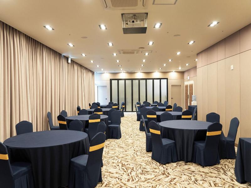 Northharbor Hotel image