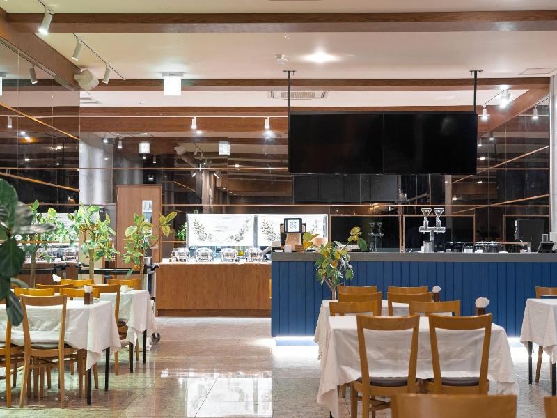 Northharbor Hotel image
