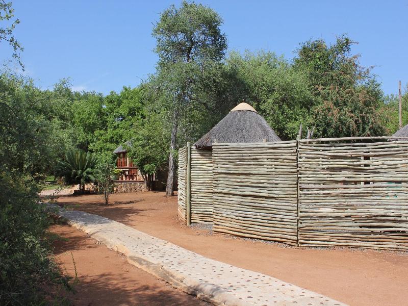 Baluleni Safari Lodge image