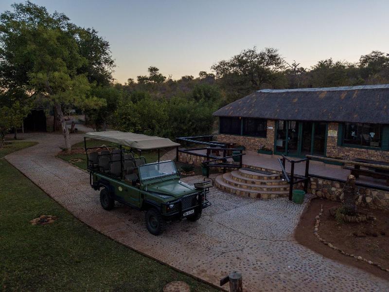 Baluleni Safari Lodge image