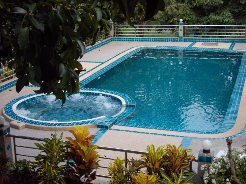 Baansuanrudee Resort image
