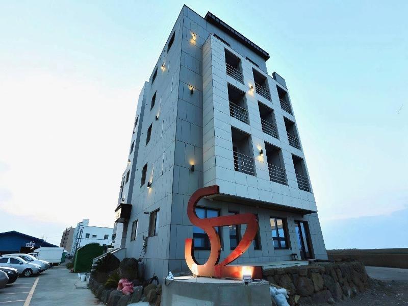 Hotel52 — photo 11