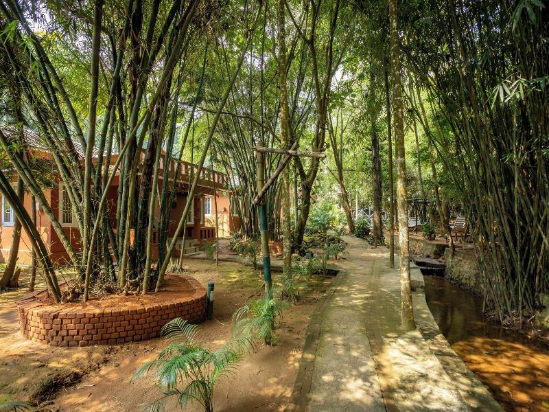 Nexstay Lakkidi Village