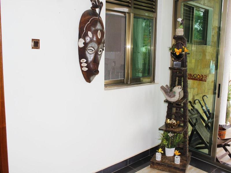 Ecoair Apartment Hotel image