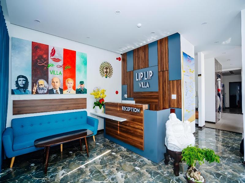 Lip Lip Villa image