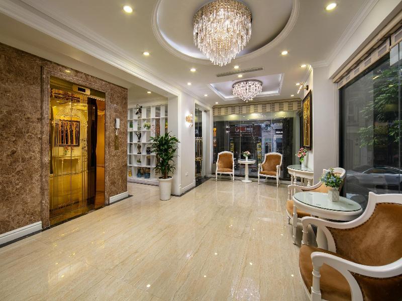 C Bon Hotel — restaurant