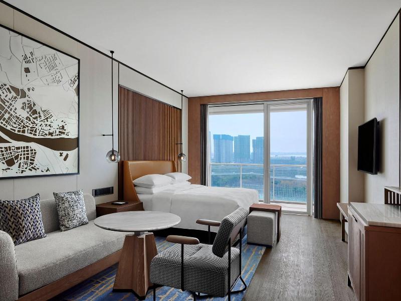 Sheraton Zhaoqing Dinghu image