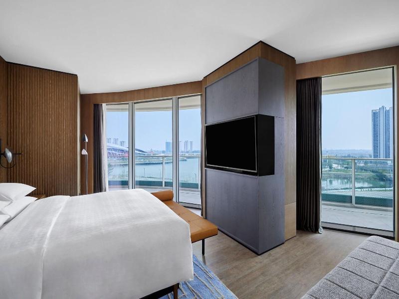 Sheraton Zhaoqing Dinghu image