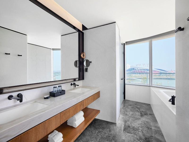 Sheraton Zhaoqing Dinghu image