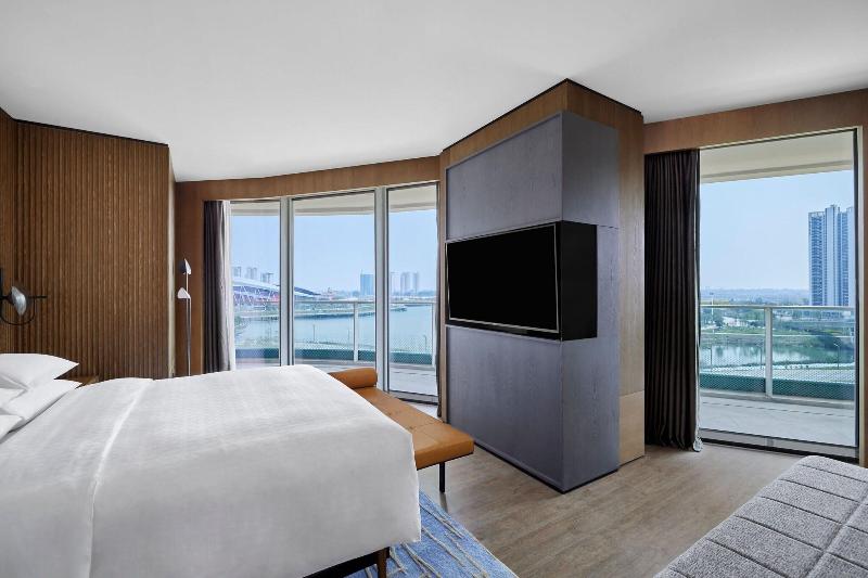 Sheraton Zhaoqing Dinghu image