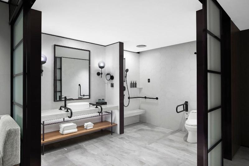 Sheraton Zhaoqing Dinghu image