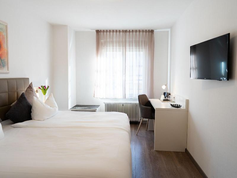 Hotel La Fleur image