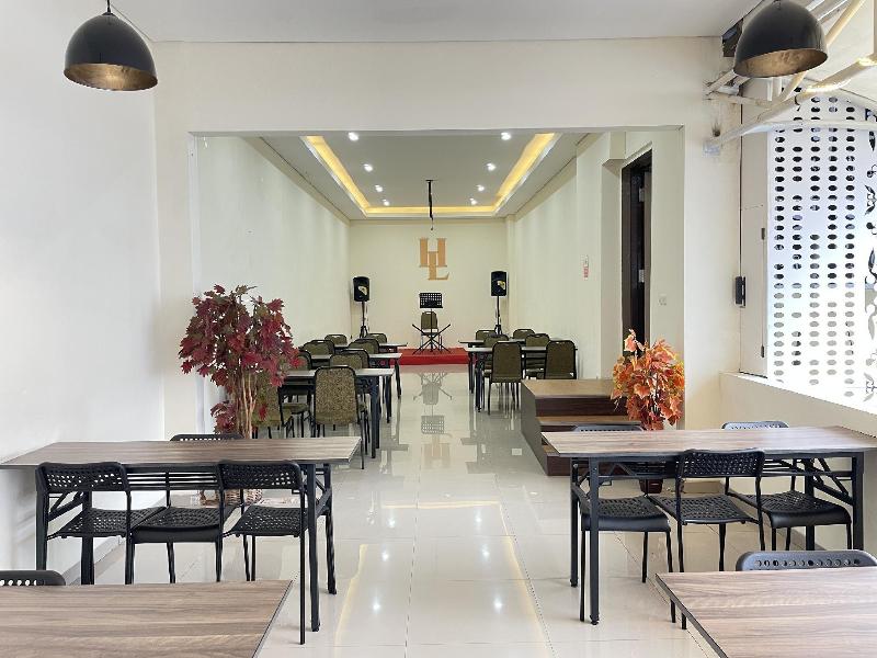 Hotel Lengkong 2 image