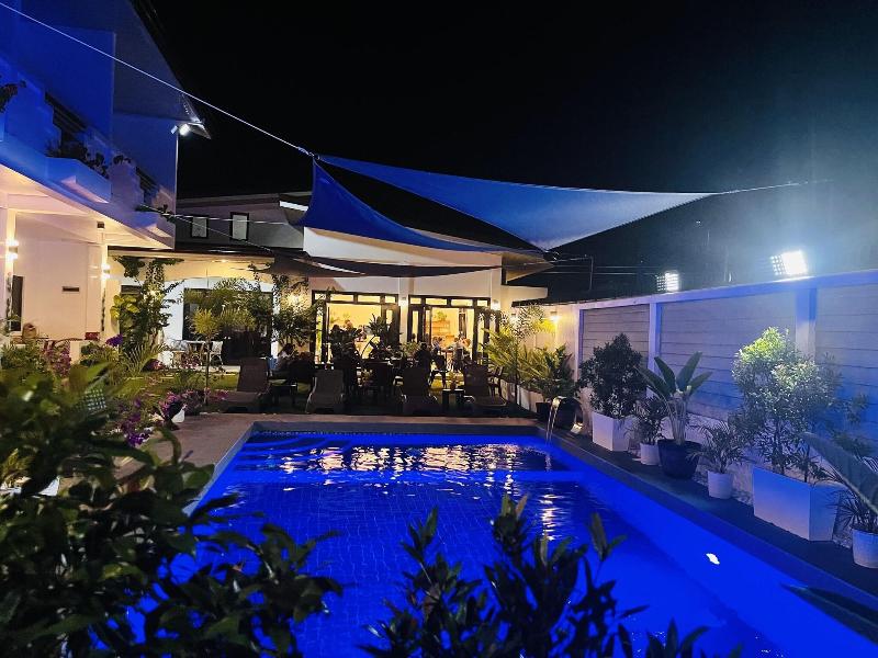 Thistle Inn image