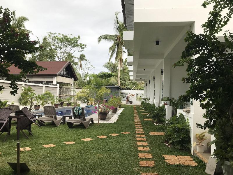 Thistle Inn image