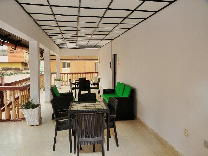 Jolie Suites image