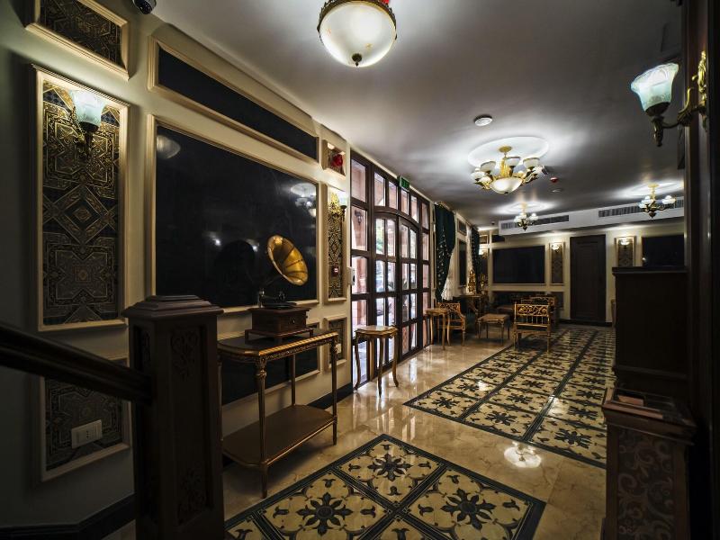 Khan Khediwe Hotel image