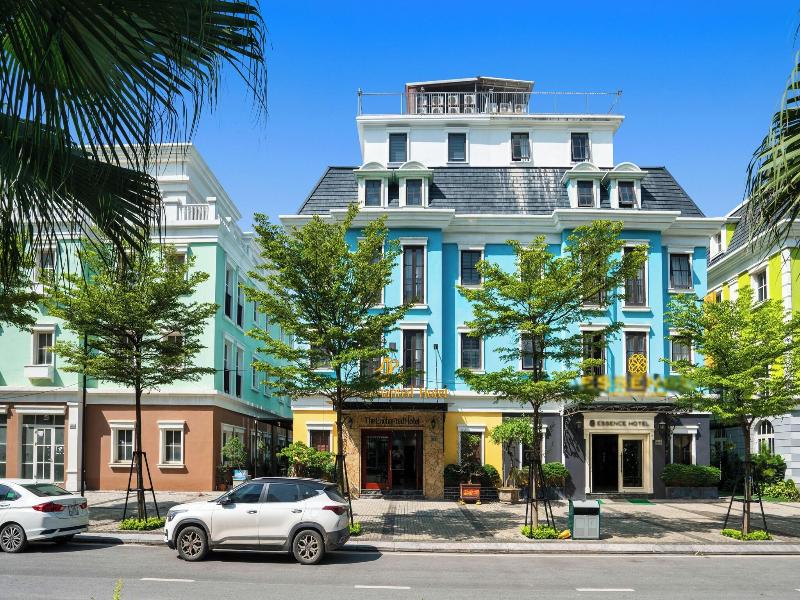 The Enchanted Hotel image