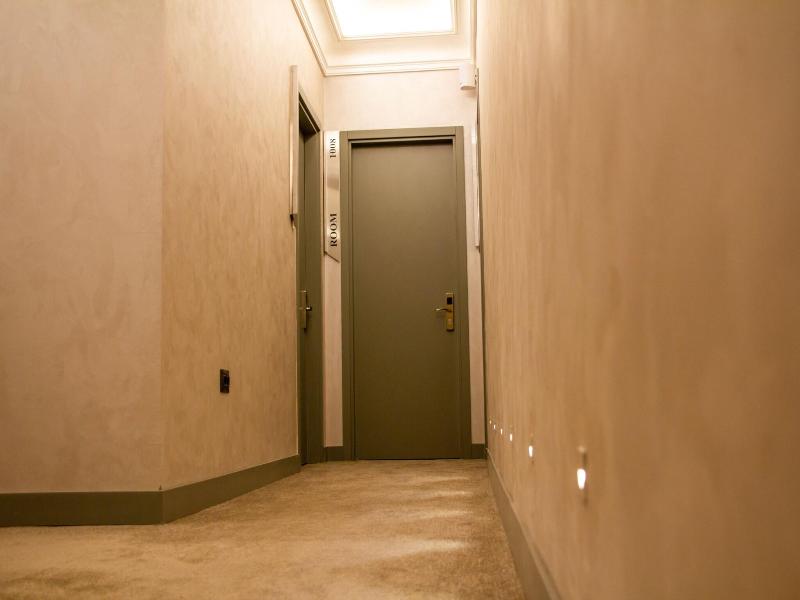 Home Boutique Hotel image