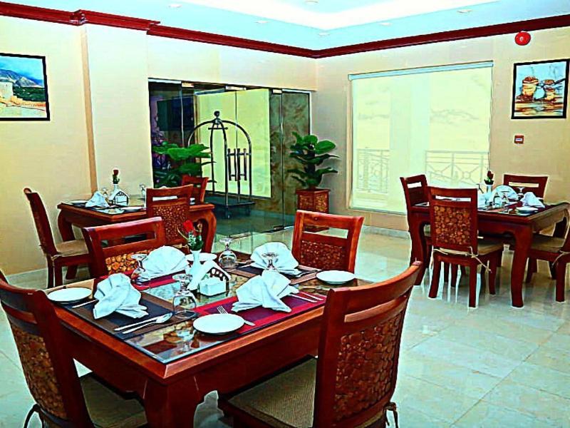 Royal Hotel