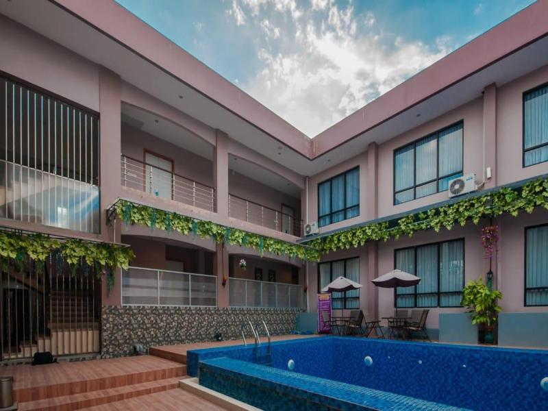 Sumbawa Grand Hotel image