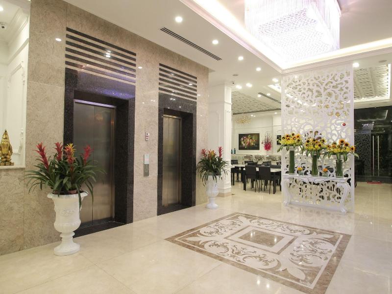 Acnos Grand Hotel image