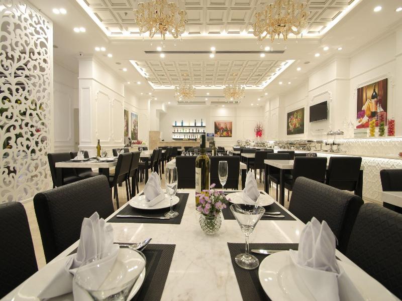 Acnos Grand Hotel image