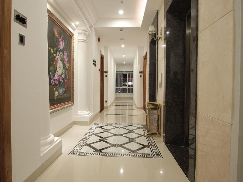 Acnos Grand Hotel image