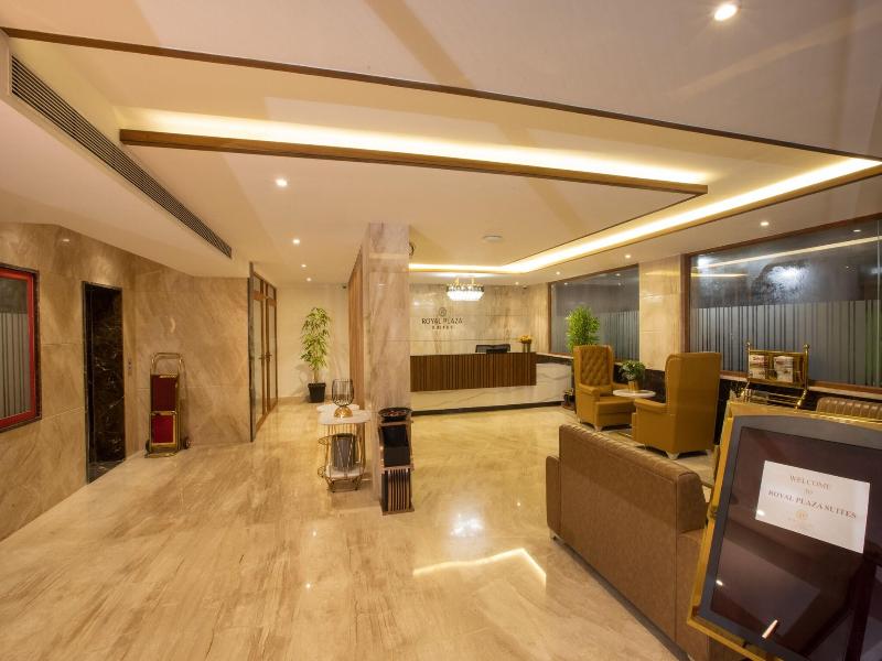 Royal Plaza Suites