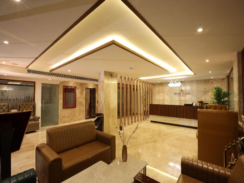 Royal Plaza Suites