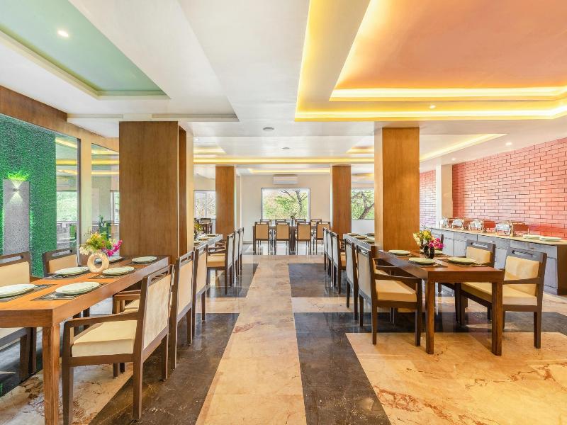 Seasons A Boutique Hotel image