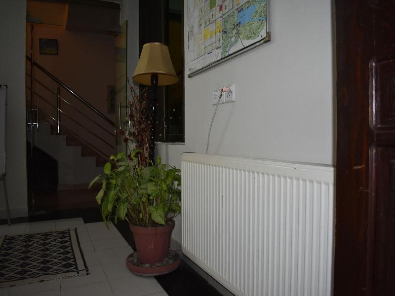 Savoy Inn image