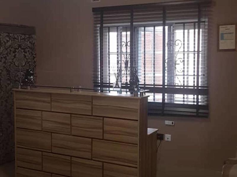 Momak 6 Hotel Suites image