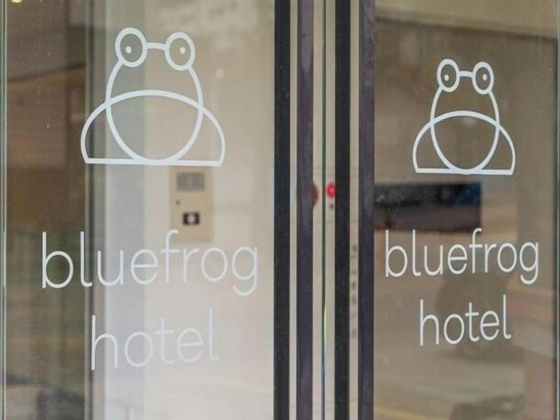 Bluefrog Hotel image