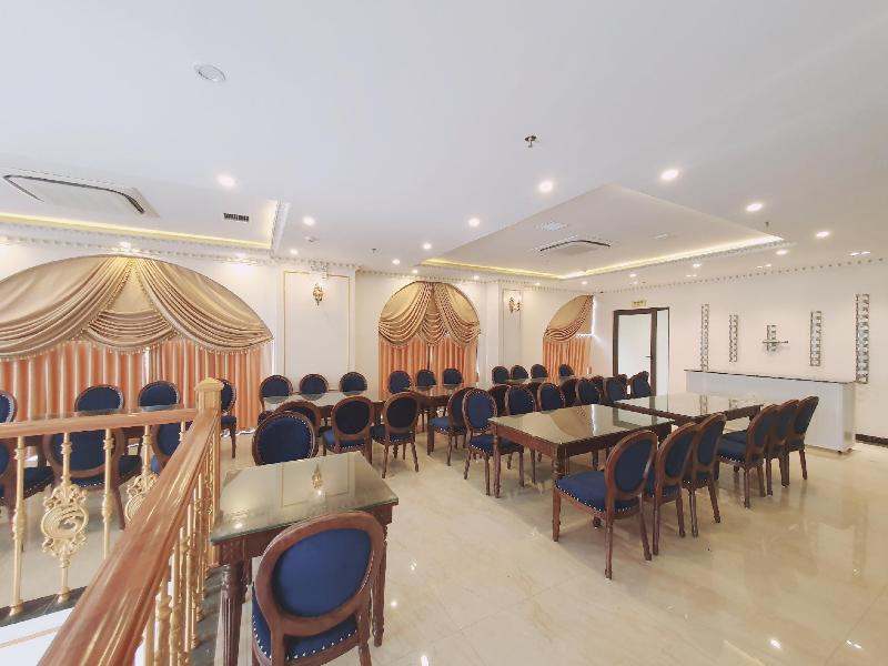 Kingdom Hotel Cua Lo image