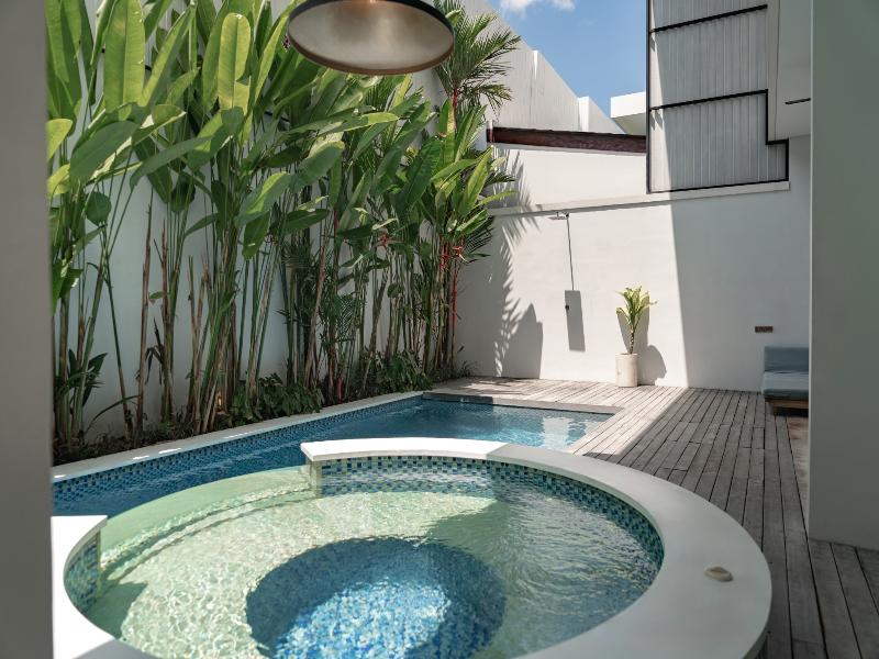 Eight Palms Villa Seminyak by Ini Vie Hospitality image