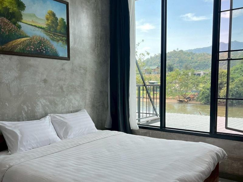 Baan Alisa Bed And Breakfast image