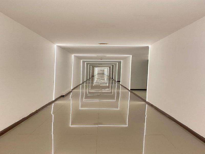 Penuin Hotel image