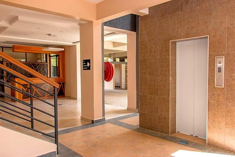Hotel Comster Mtwapa image